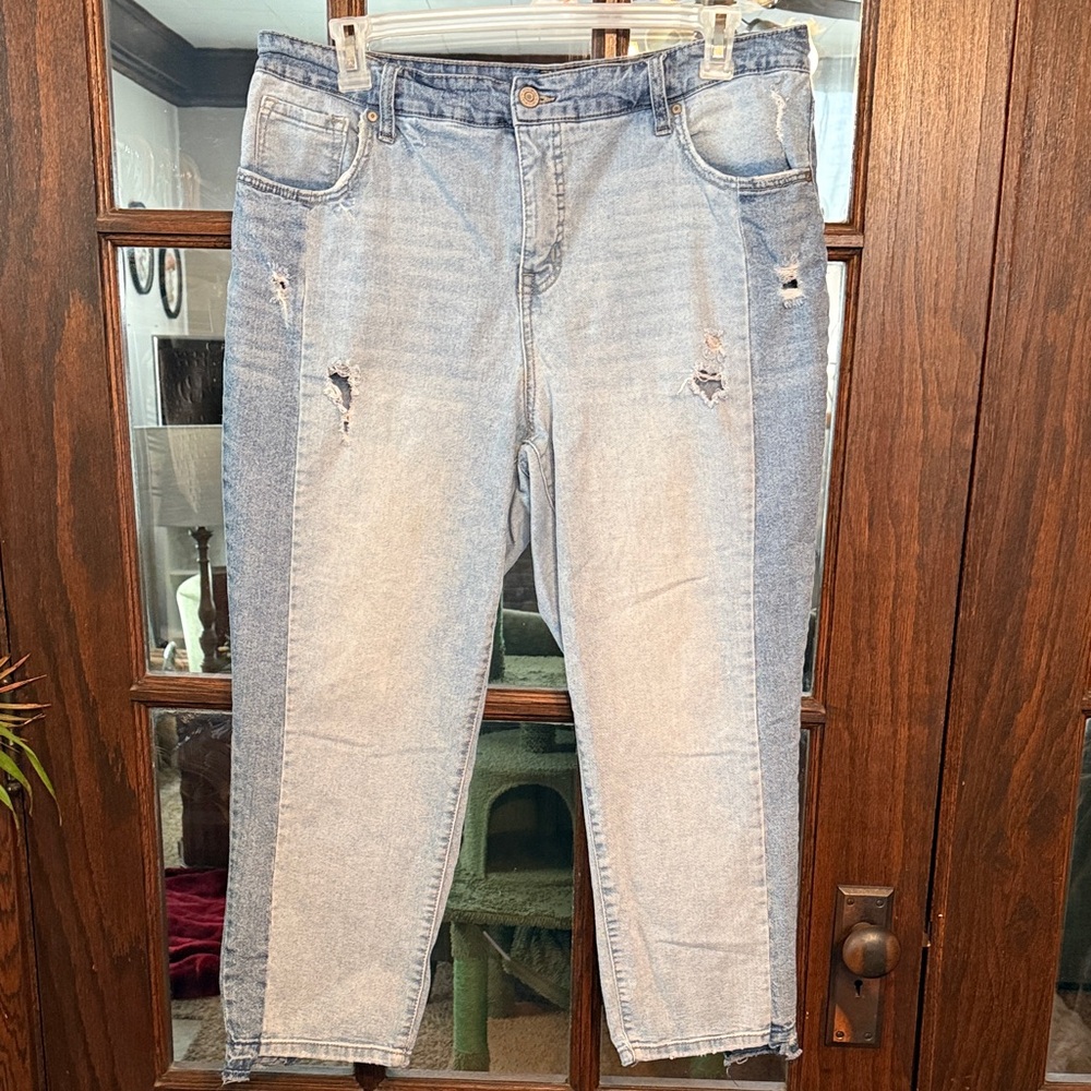 Terra & Sky Two Tone Distressed Straight Leg Jeans Blue 16W Raw Hem High Rise